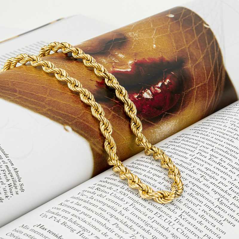 Cordón de Oro Achiuta Revista